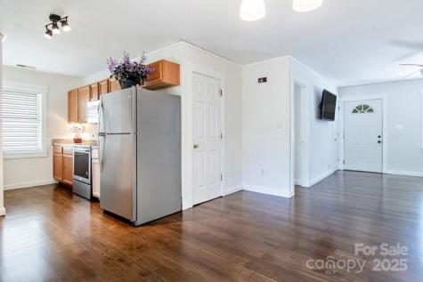 47 Kentucky Drive Asheville NC 28806