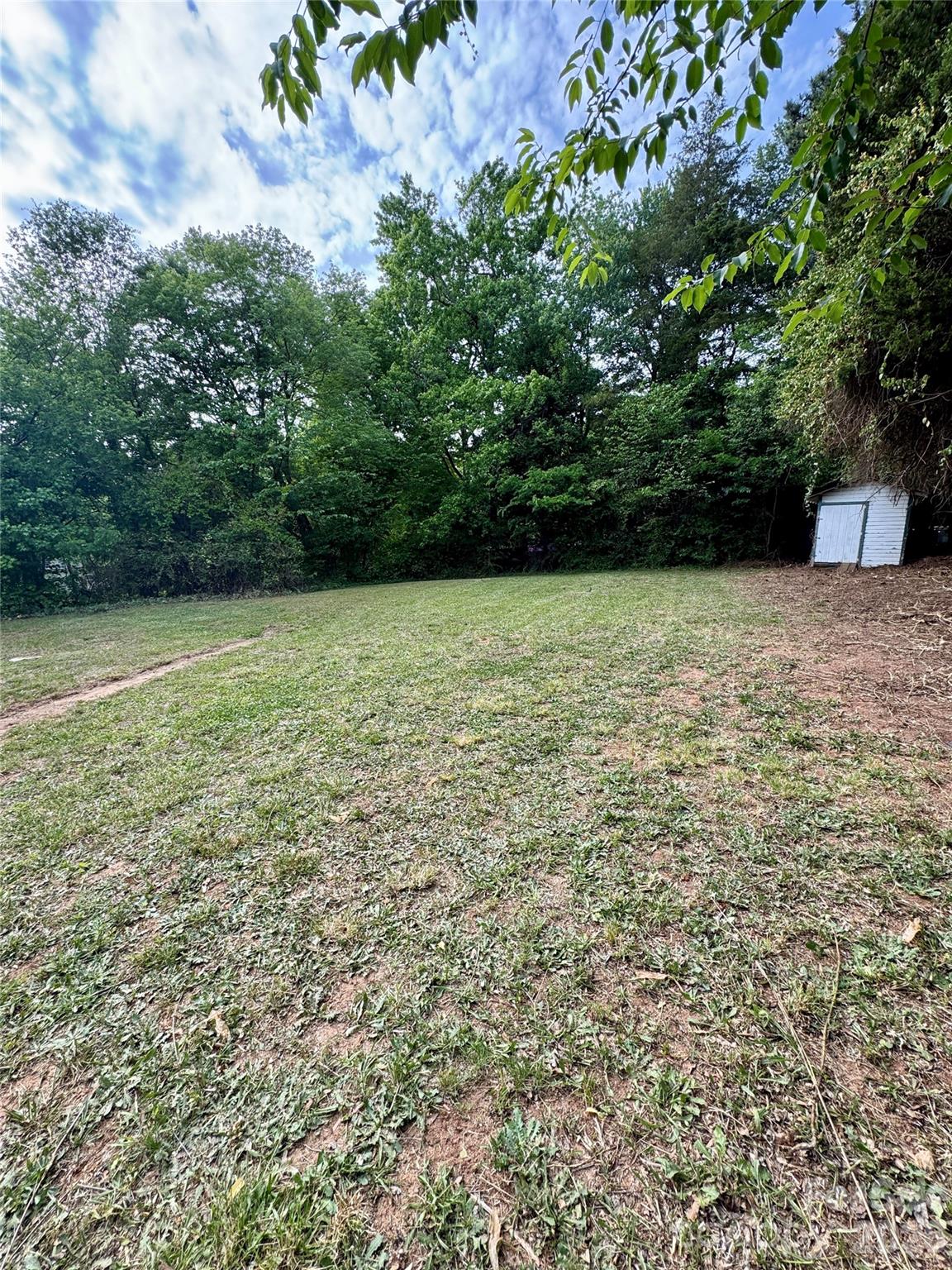 2217 Dale Avenue Lincolnton NC 28092