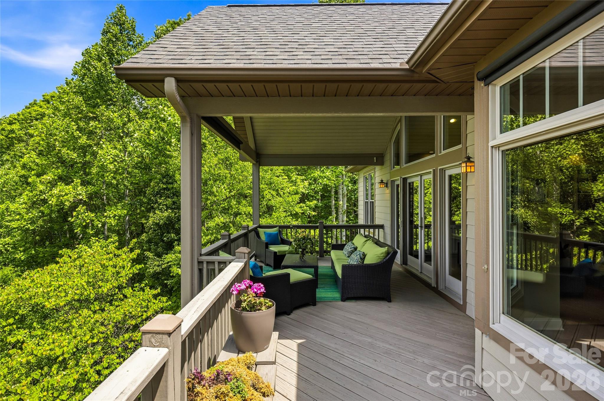 135 Crossvine Trail Hendersonville NC 28739
