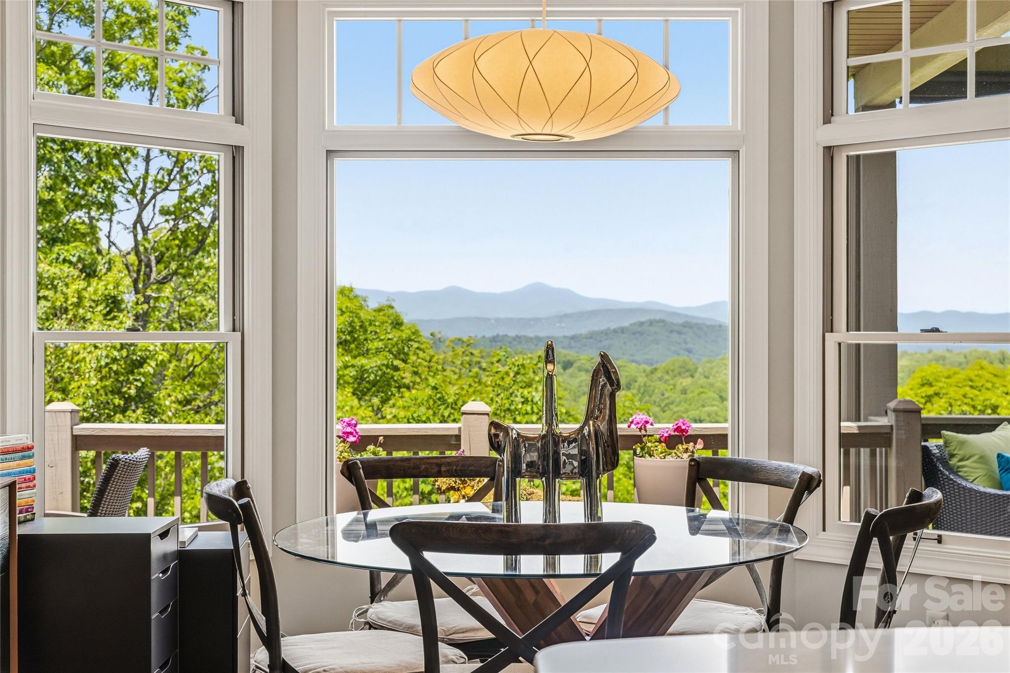 135 Crossvine Trail Hendersonville NC 28739
