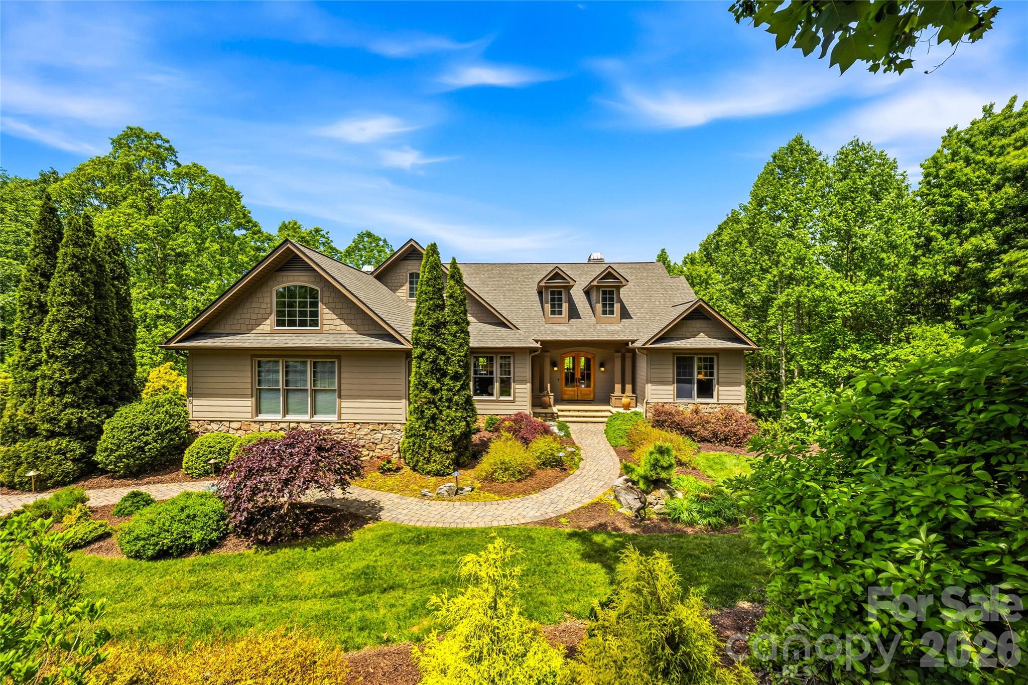 135 Crossvine Trail Hendersonville NC 28739