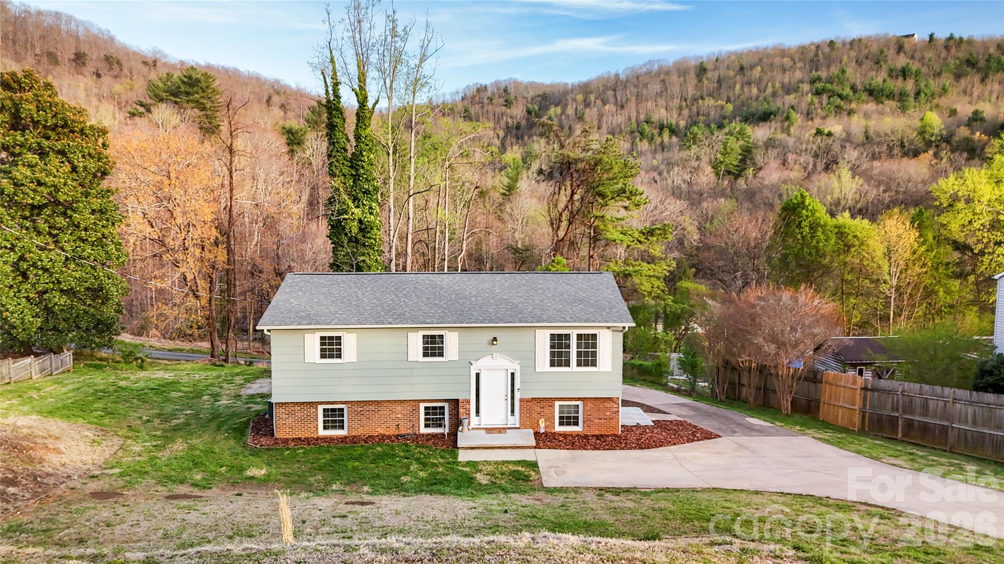 110 Winchester Drive Lenoir NC 28645
