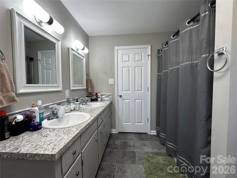 110 Winchester Drive Lenoir NC 28645