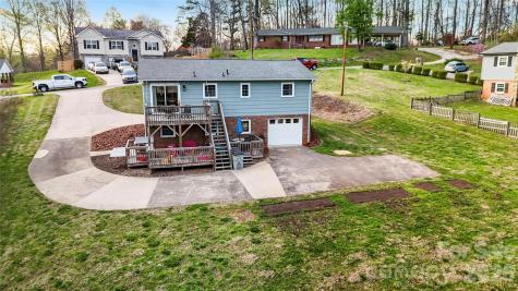 110 Winchester Drive Lenoir NC 28645