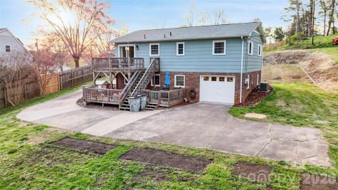 110 Winchester Drive Lenoir NC 28645