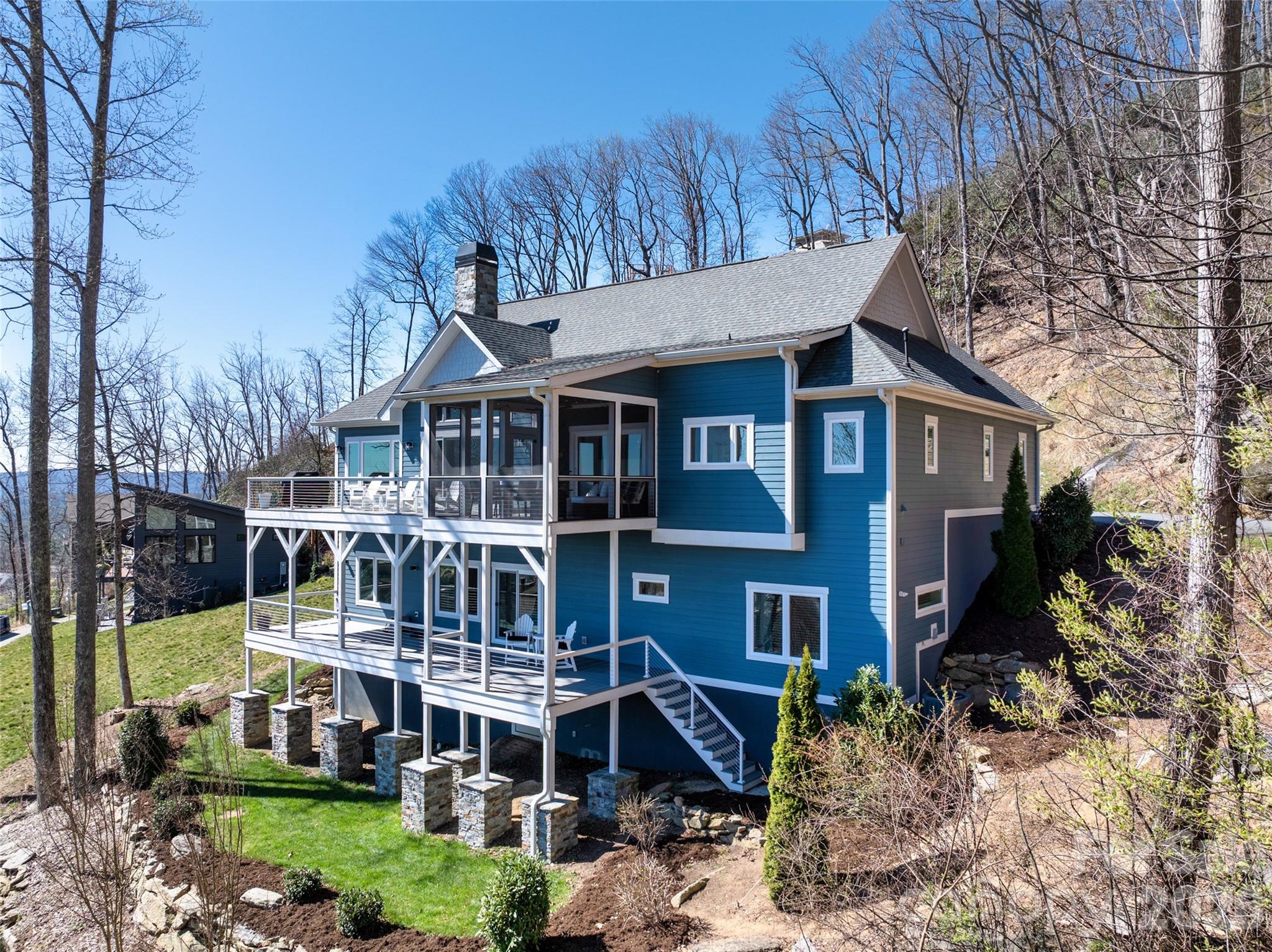 98 Rock Cliff Way Hendersonville NC 28791