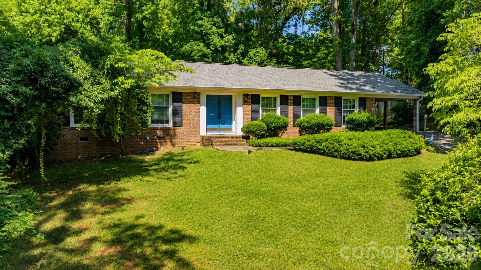 13 Mayflower Lane Lexington NC 27295
