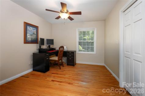 13 Mayflower Lane Lexington NC 27295