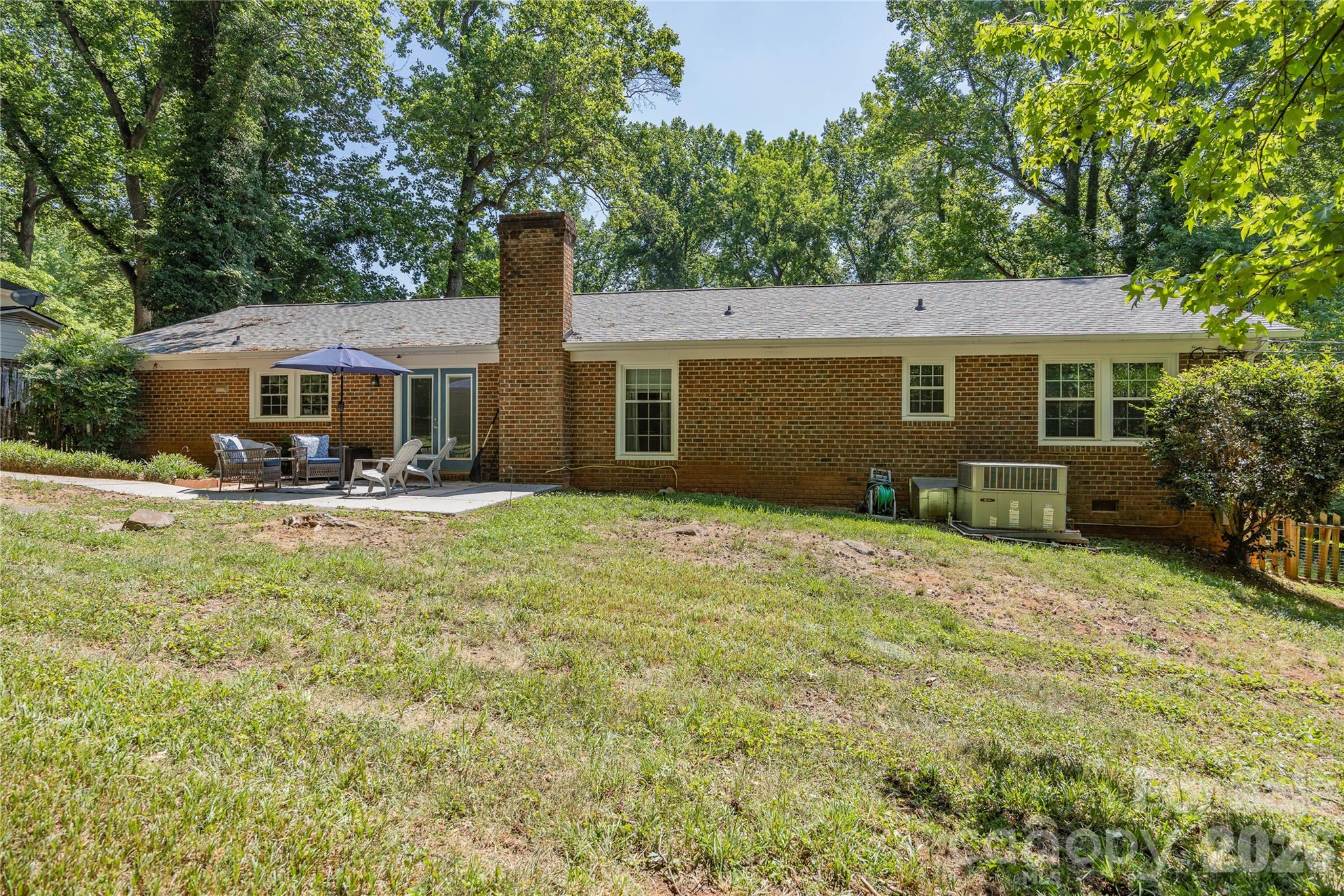 13 Mayflower Lane Lexington NC 27295