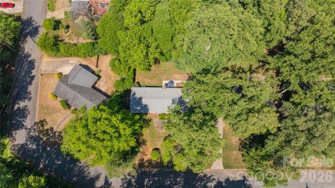 13 Mayflower Lane Lexington NC 27295