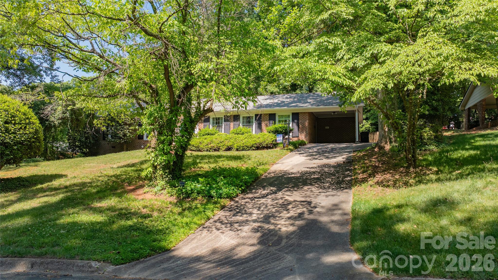 13 Mayflower Lane Lexington NC 27295
