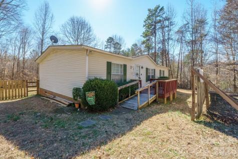 1049 Ramsey Street Stanley NC 28164