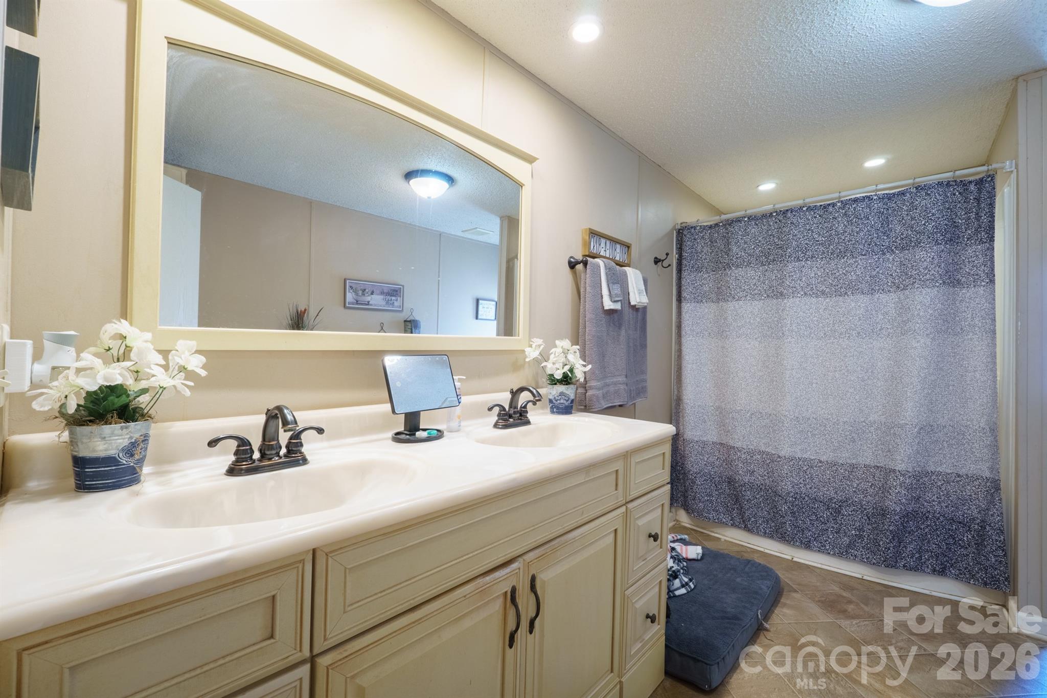 1049 Ramsey Street Stanley NC 28164