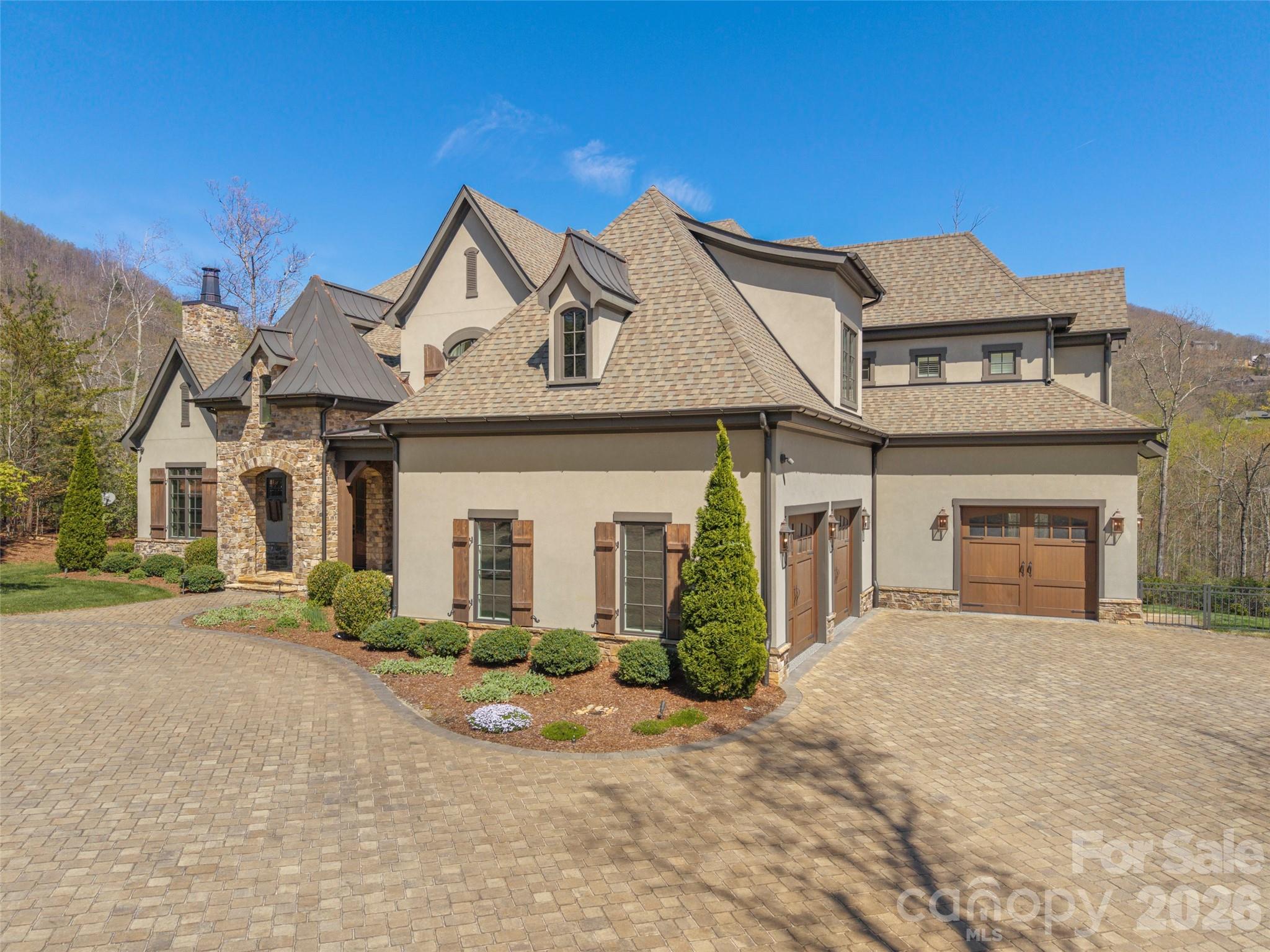 1925 White Tree Trail Arden NC 28704