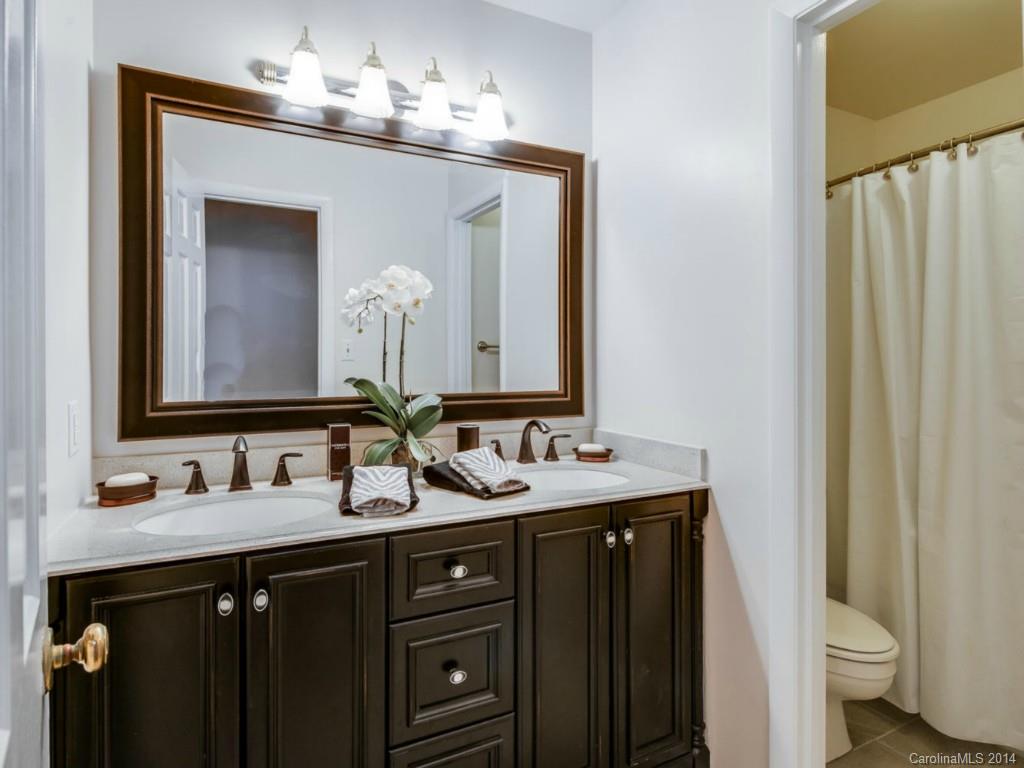 1907 Wandering Way Drive Charlotte NC 28226