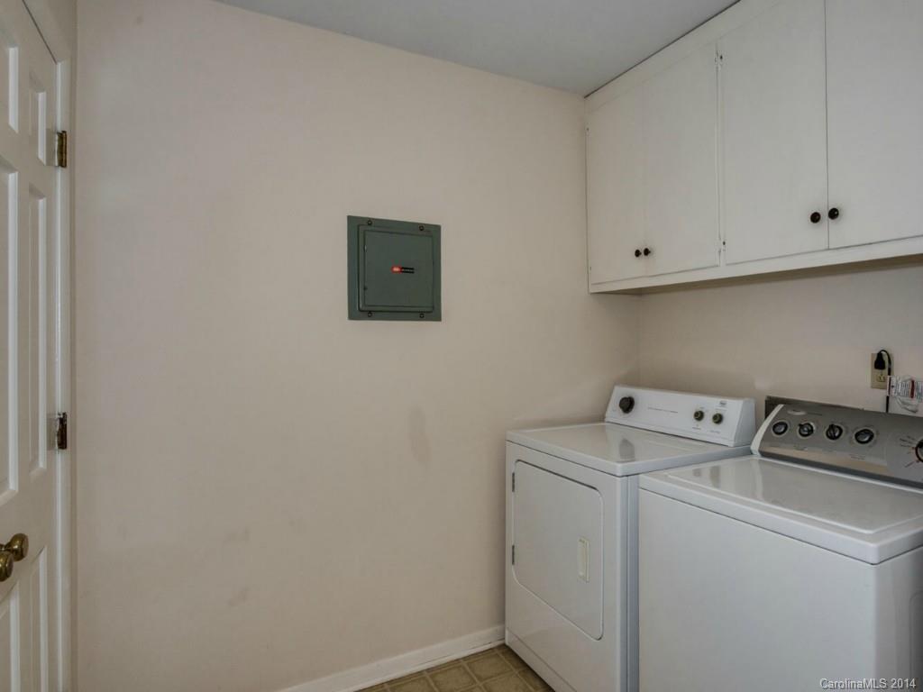 1907 Wandering Way Drive Charlotte NC 28226