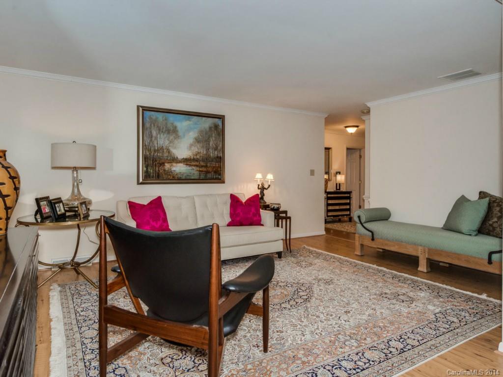 1907 Wandering Way Drive Charlotte NC 28226