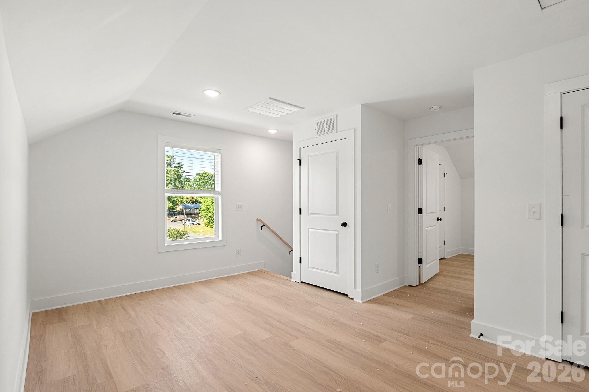 2522 Deherradora Avenue Charlotte NC 28208