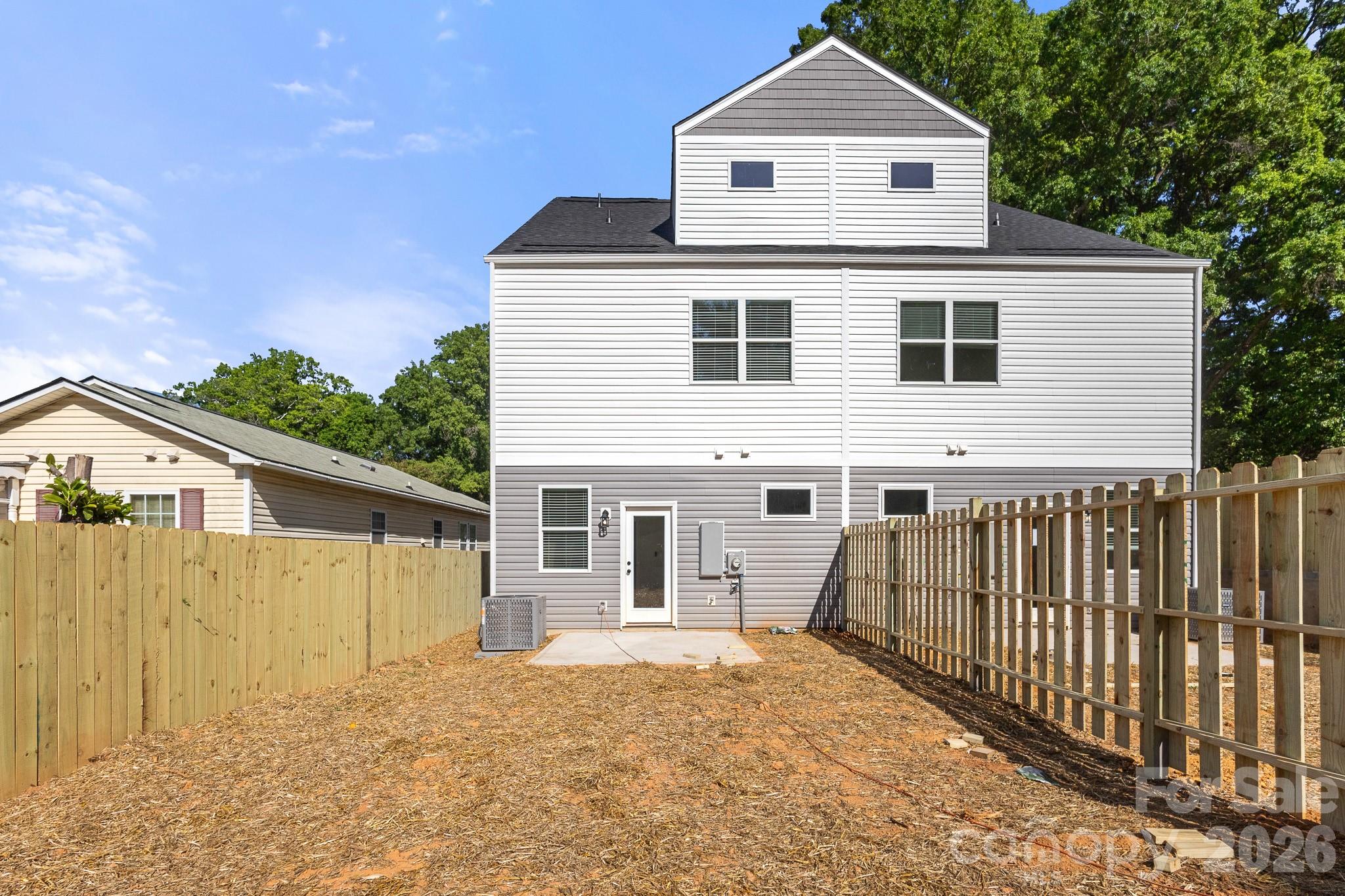 2522 Deherradora Avenue Charlotte NC 28208