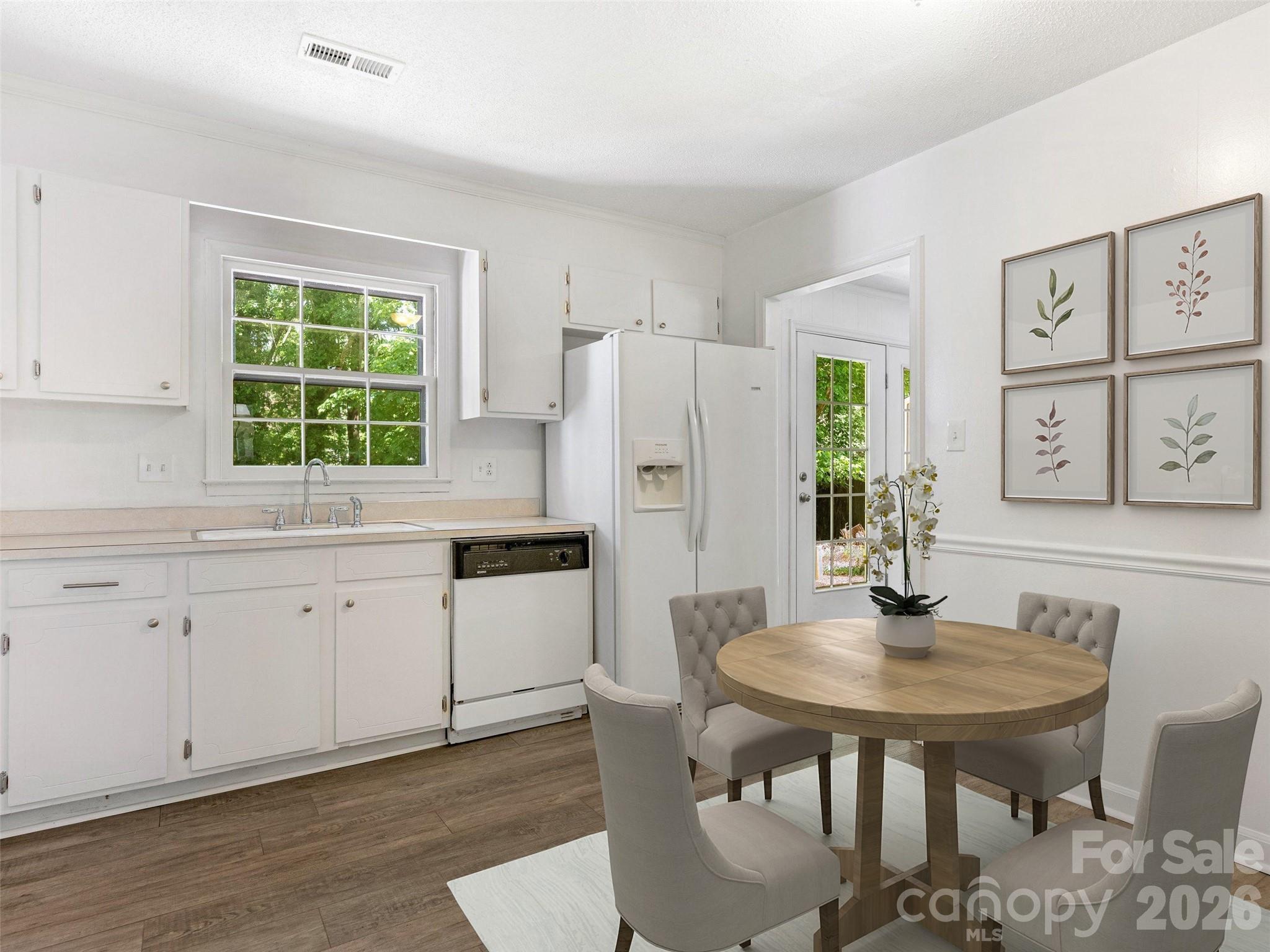 7811 Winterset Drive Charlotte NC 28270