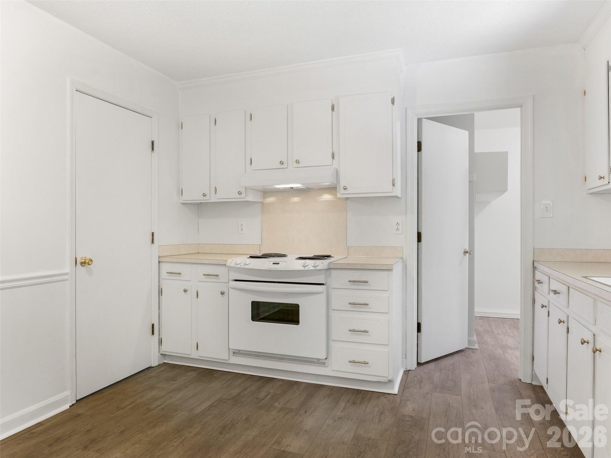 7811 Winterset Drive Charlotte NC 28270