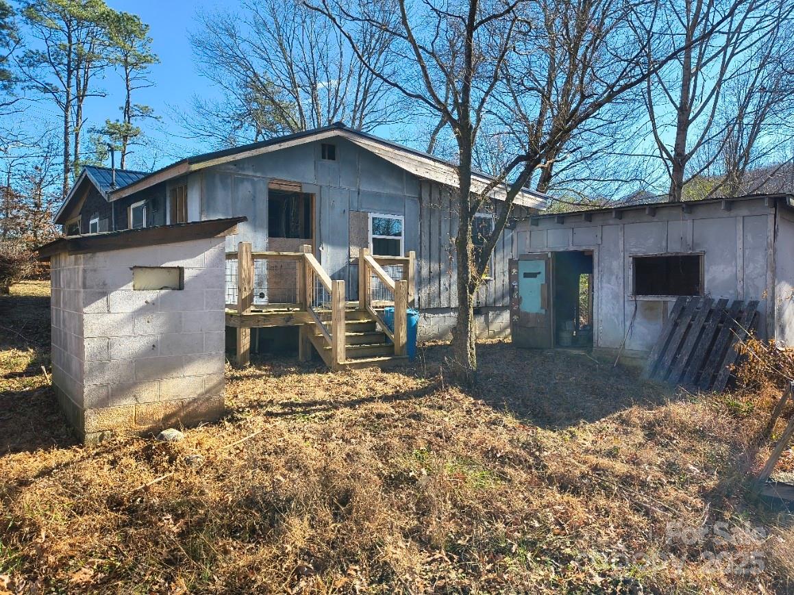 28 Pearl Street Black Mountain NC 28711