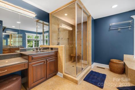 3 Amherst Road Asheville NC 28803