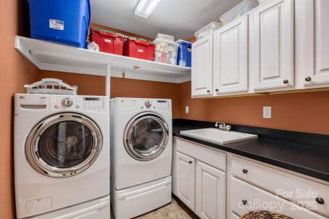 3 Amherst Road Asheville NC 28803