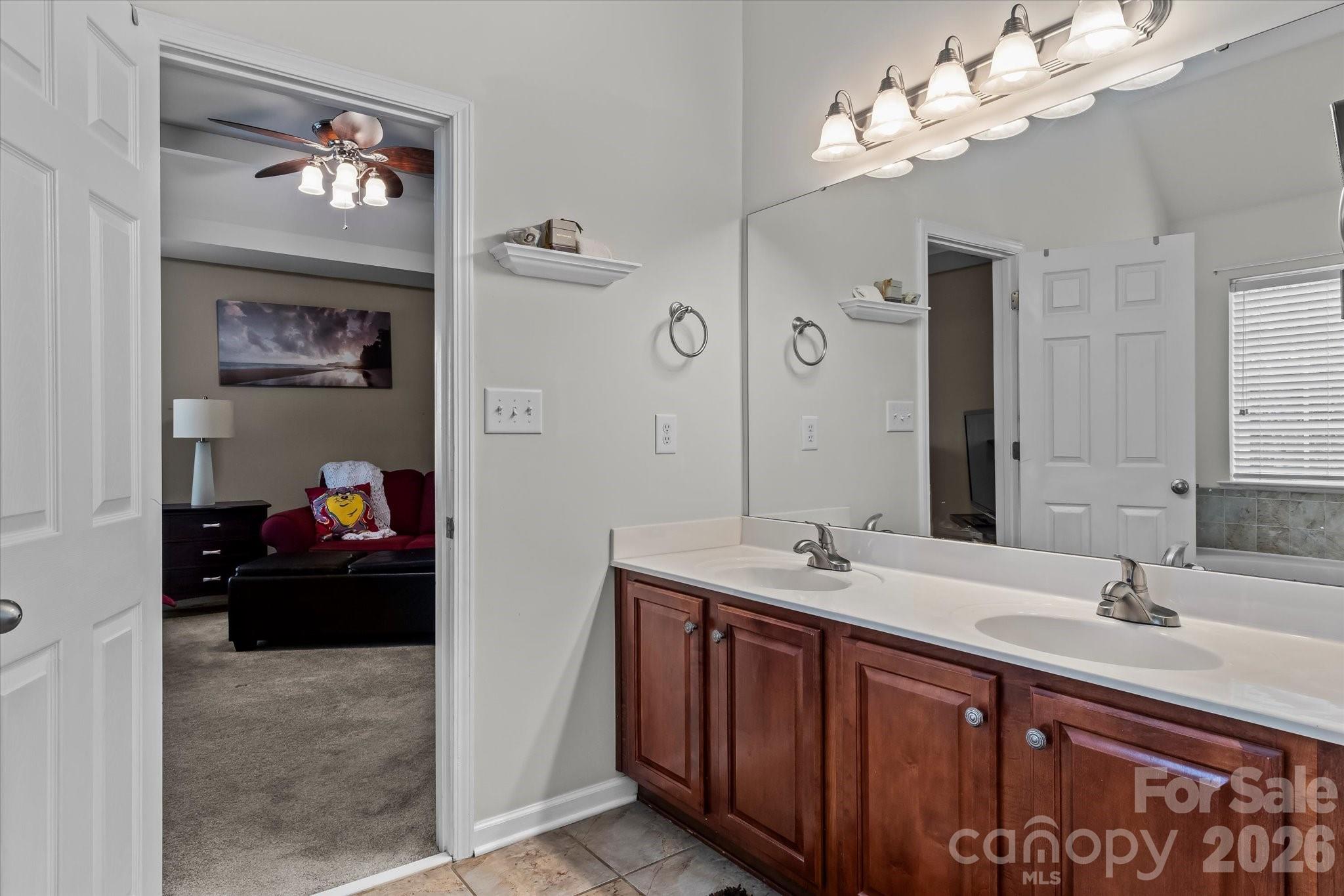 186 Autumn Frost Avenue Statesville NC 28677