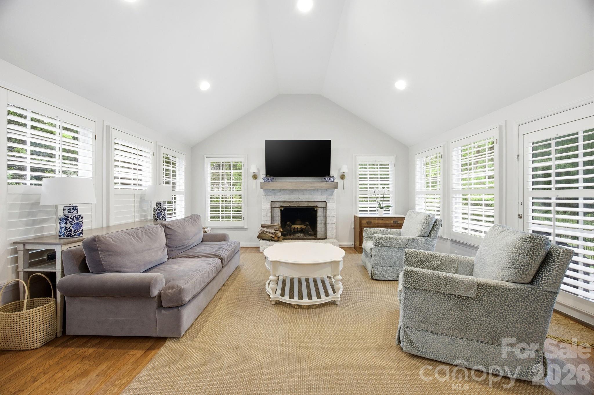 2535 Valencia Terrace Charlotte NC 28226