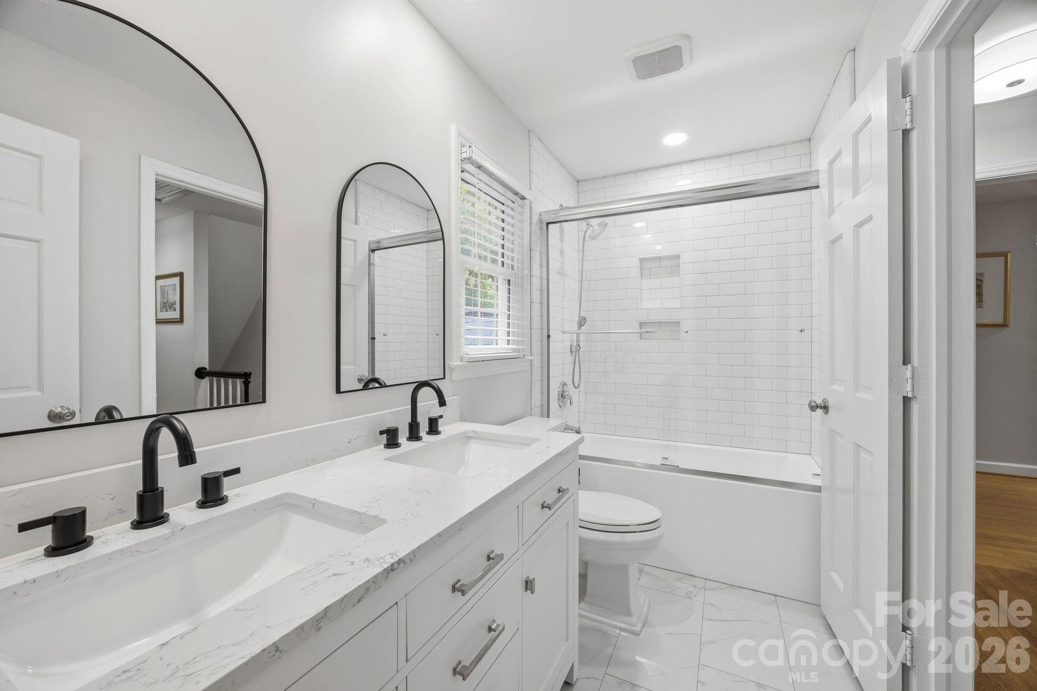 2535 Valencia Terrace Charlotte NC 28226