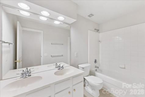 11143 Knight Castle Drive Charlotte NC 28277