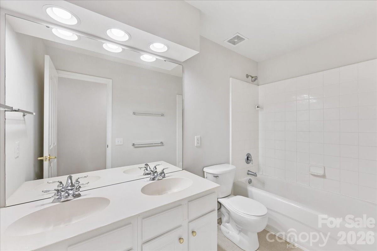 11143 Knight Castle Drive Charlotte NC 28277
