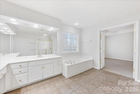 11143 Knight Castle Drive Charlotte NC 28277