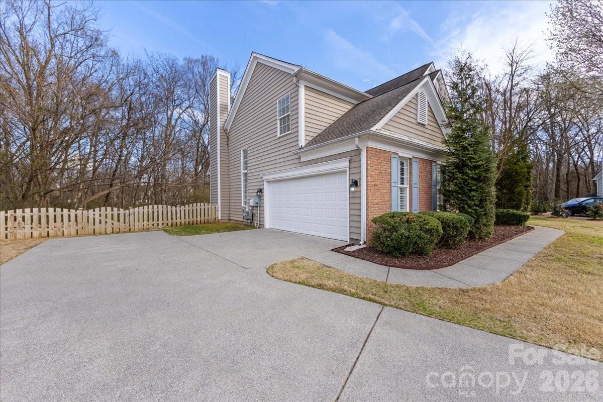 11143 Knight Castle Drive Charlotte NC 28277