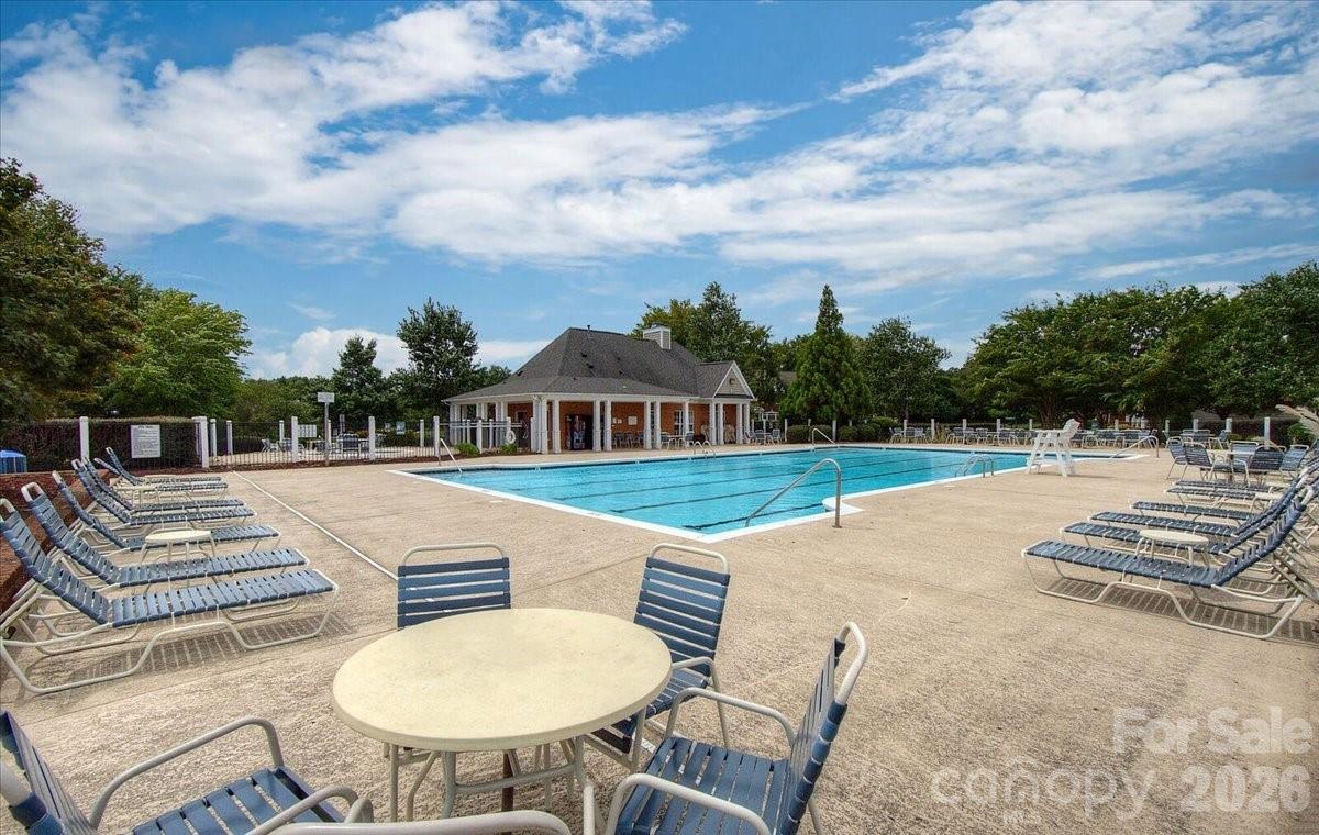 11143 Knight Castle Drive Charlotte NC 28277