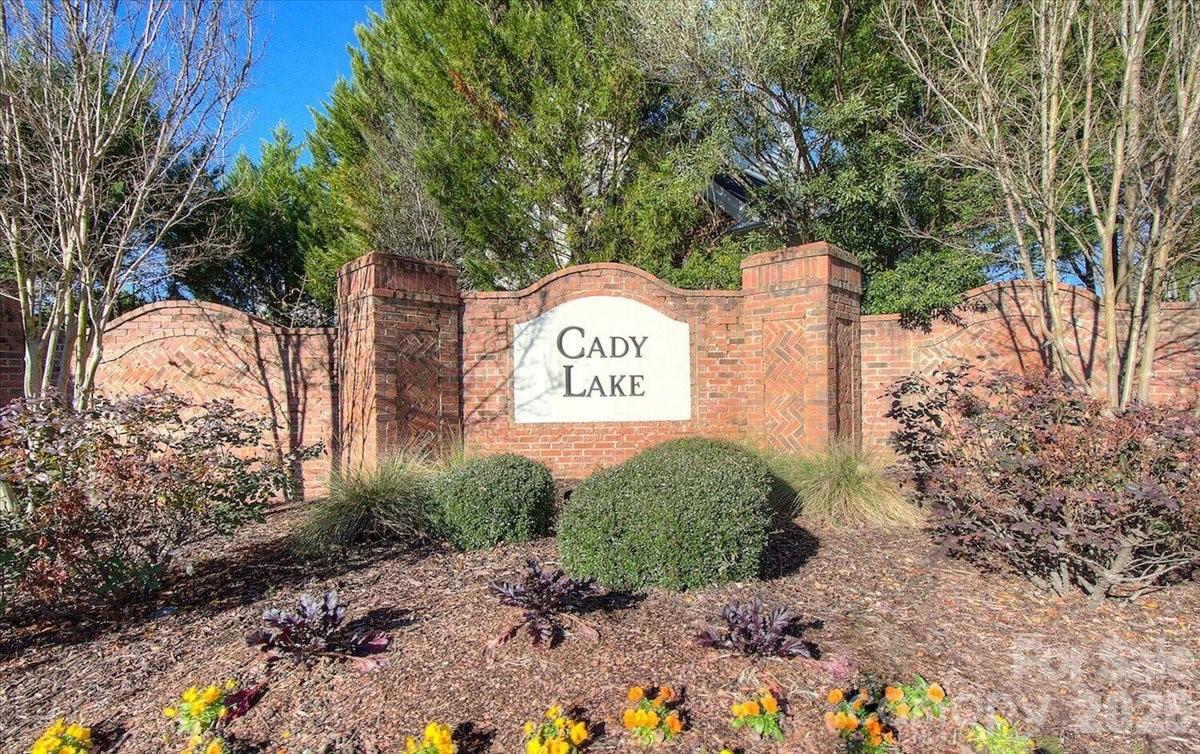 11143 Knight Castle Drive Charlotte NC 28277