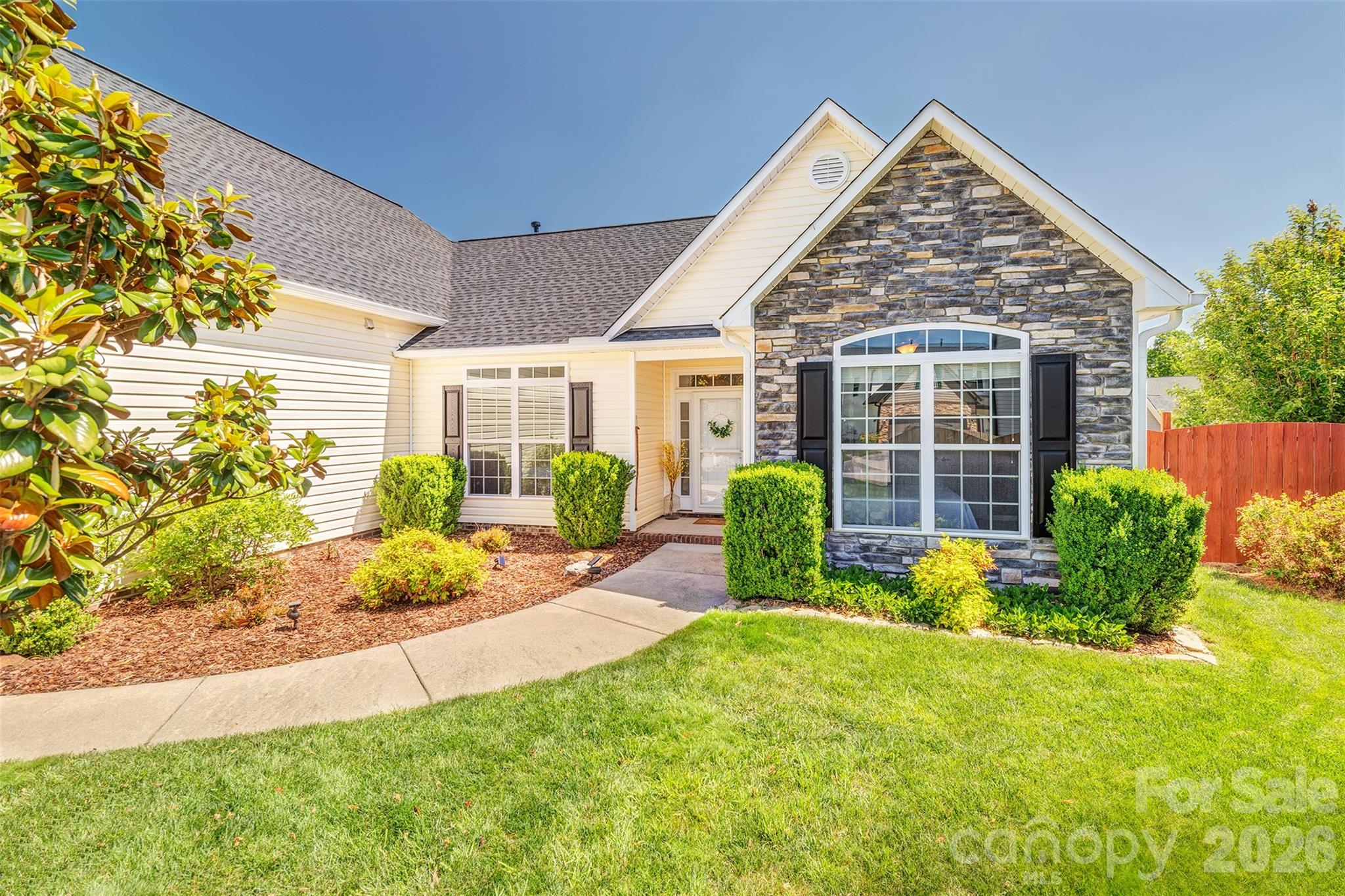 7 Breyerton Court Asheville NC 28804