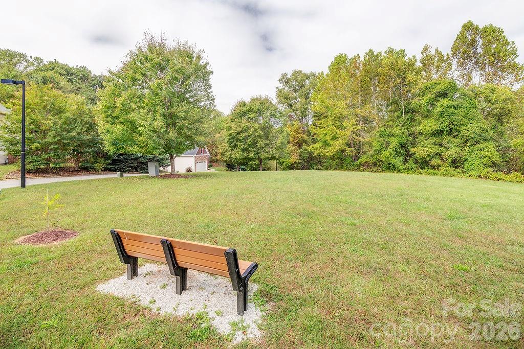 7 Breyerton Court Asheville NC 28804