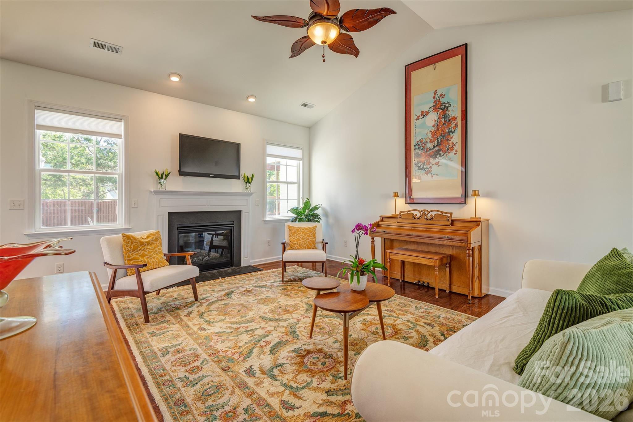 7 Breyerton Court Asheville NC 28804