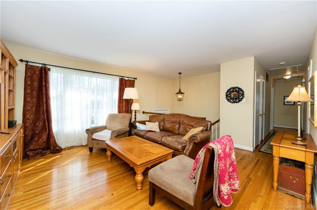 4816 Fairheath Road Charlotte NC 28210
