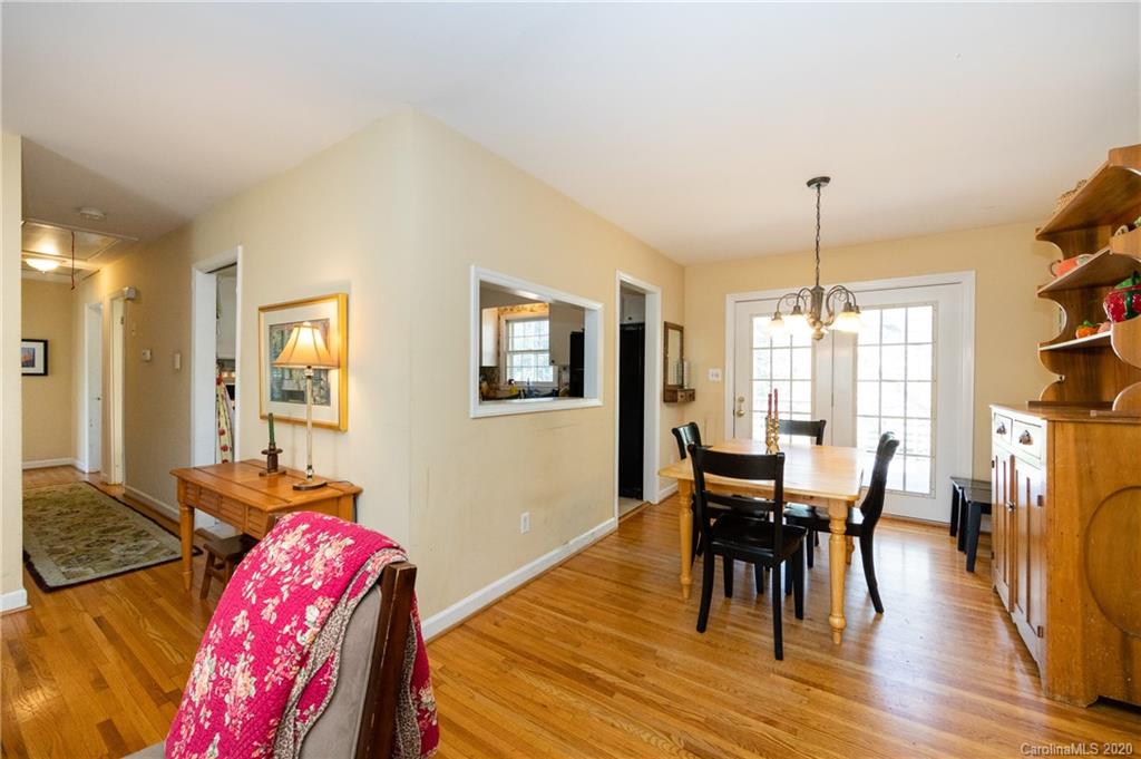 4816 Fairheath Road Charlotte NC 28210