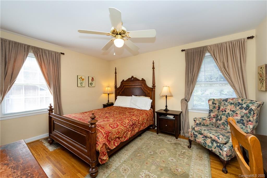 4816 Fairheath Road Charlotte NC 28210