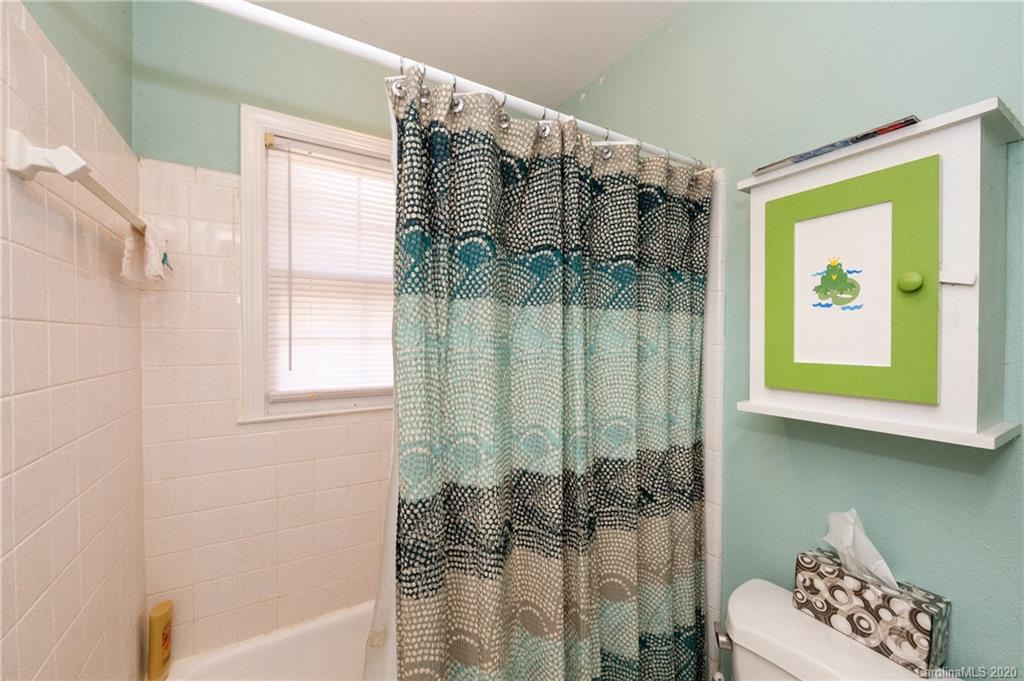 4816 Fairheath Road Charlotte NC 28210