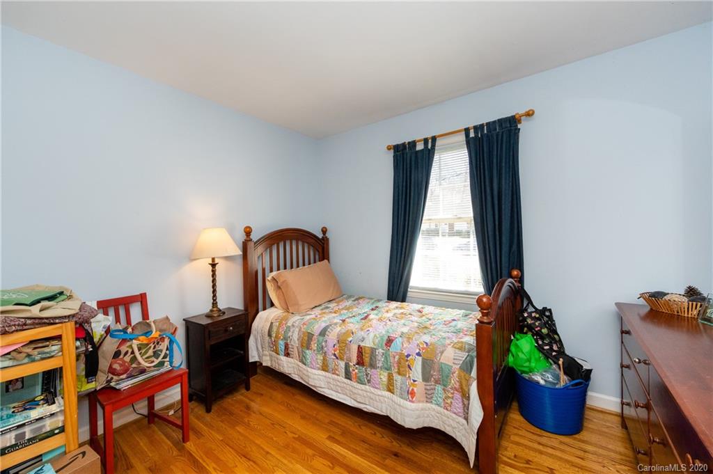 4816 Fairheath Road Charlotte NC 28210
