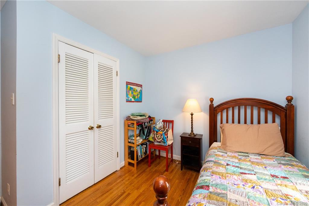 4816 Fairheath Road Charlotte NC 28210