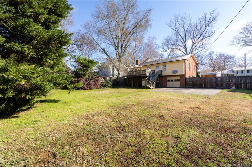 4816 Fairheath Road Charlotte NC 28210