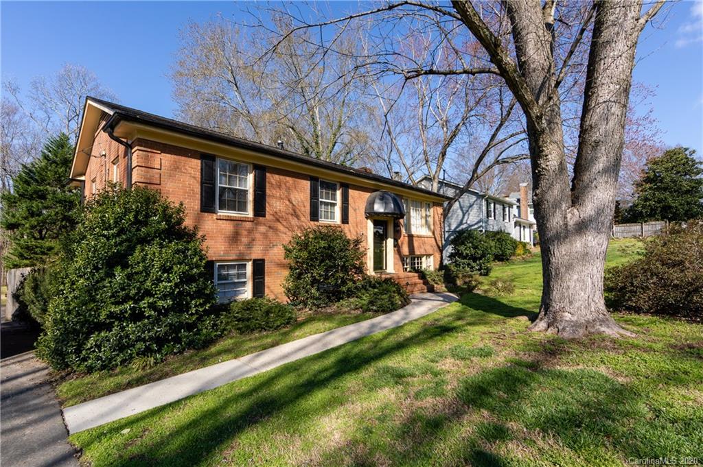 4816 Fairheath Road Charlotte NC 28210