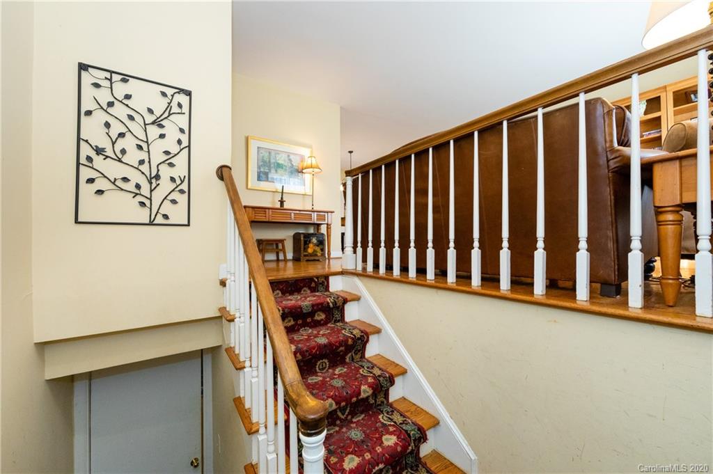 4816 Fairheath Road Charlotte NC 28210