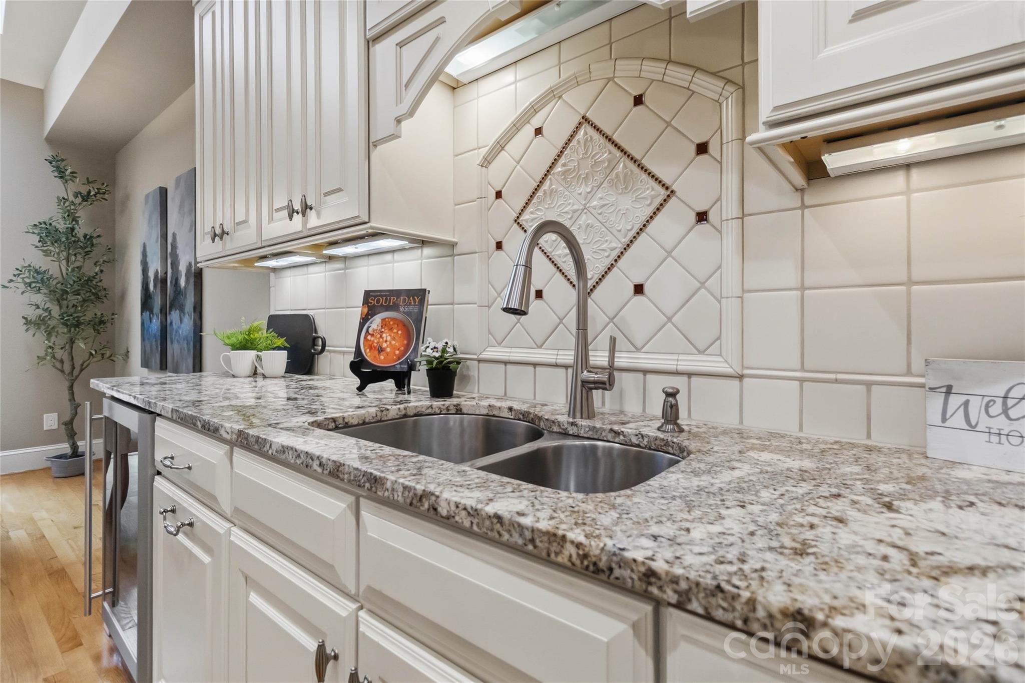 5740 Ballinard Lane Charlotte NC 28277